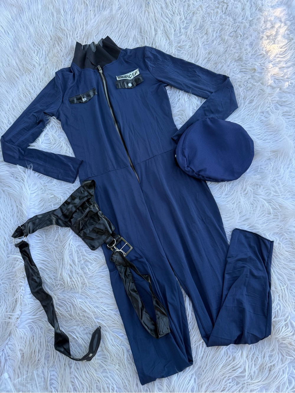 Womens police costume (B6)